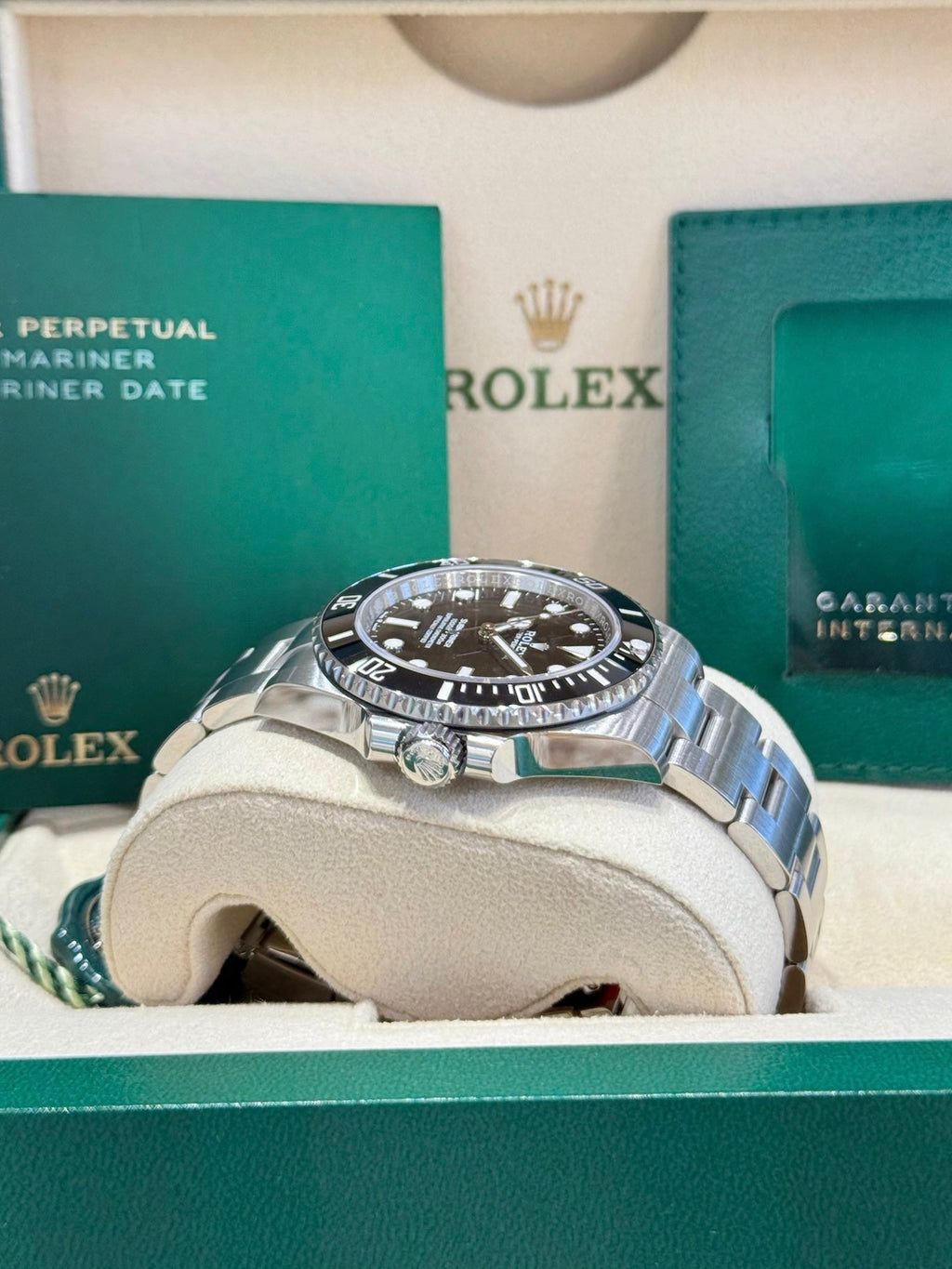 2024 Rolex Submariner No Date 124060